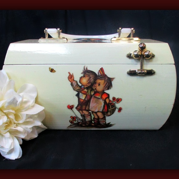 Vintage Wooden Decoupage 3D Vicki Jean Purse - Picture 1 of 8